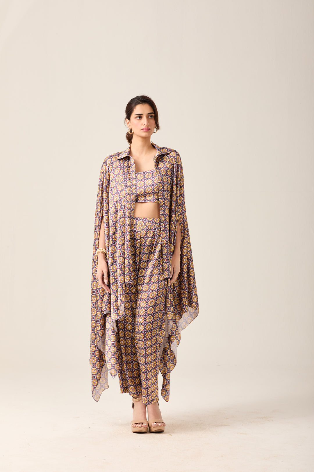 Geometric Cape Set
