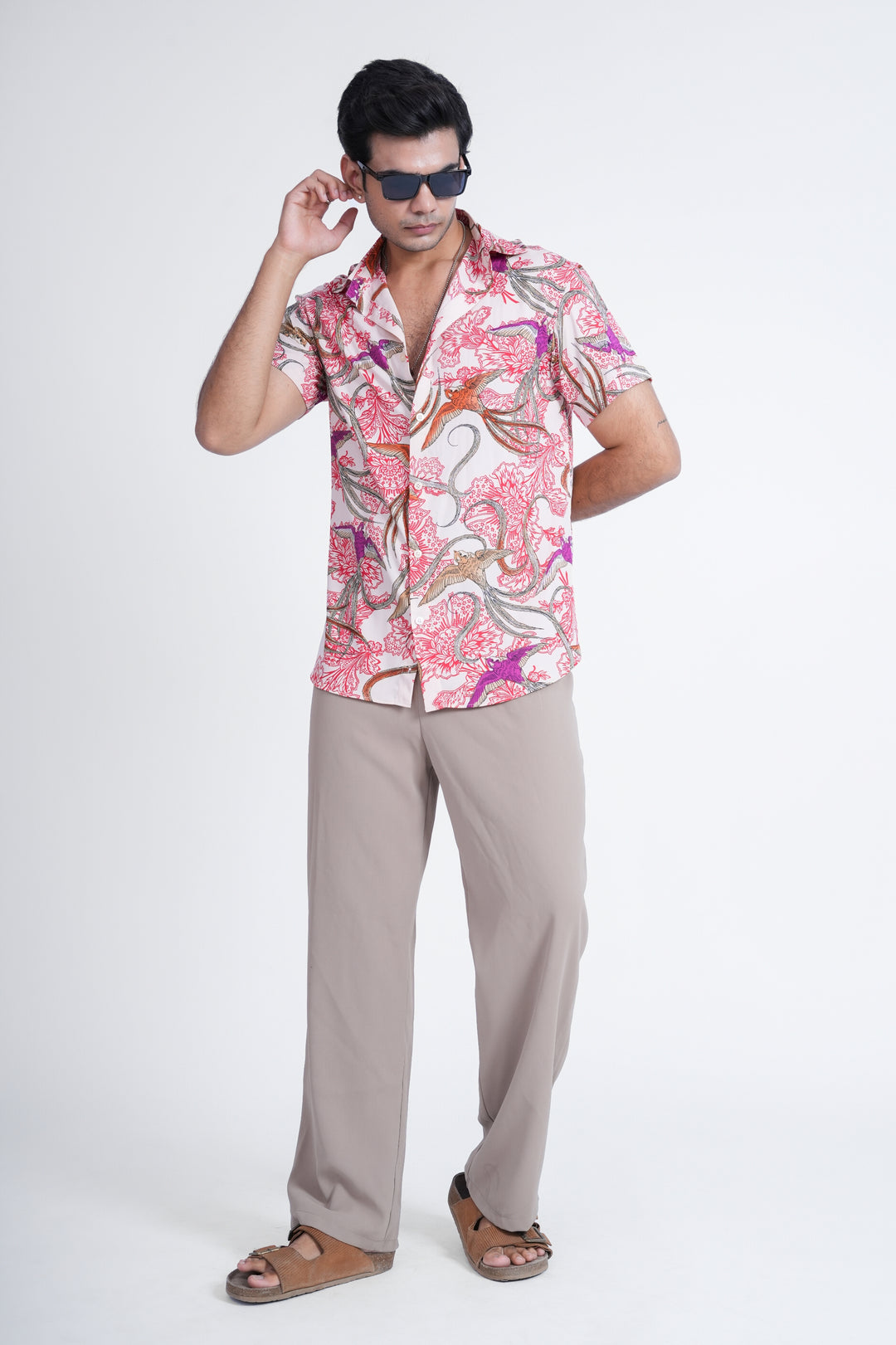 Ivory & Red Printed Short-Sleeve Shirt