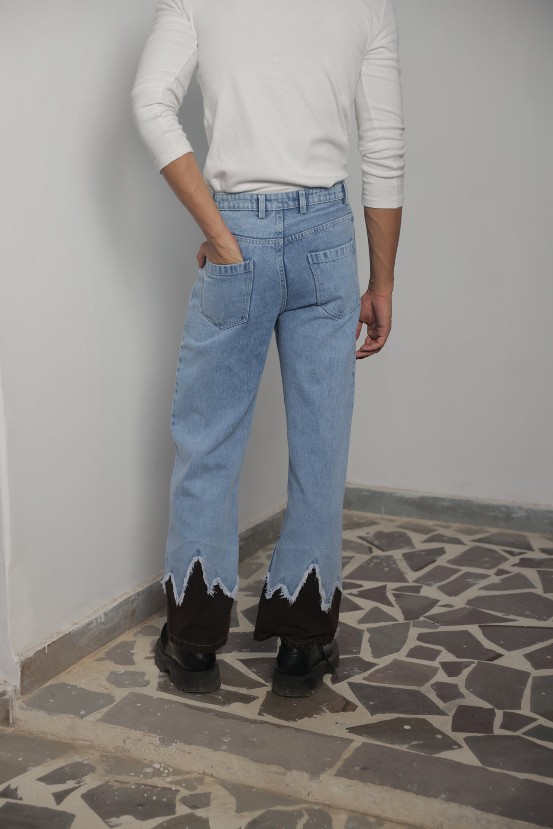 Rogue Edge Two-Tone Loose Jeans