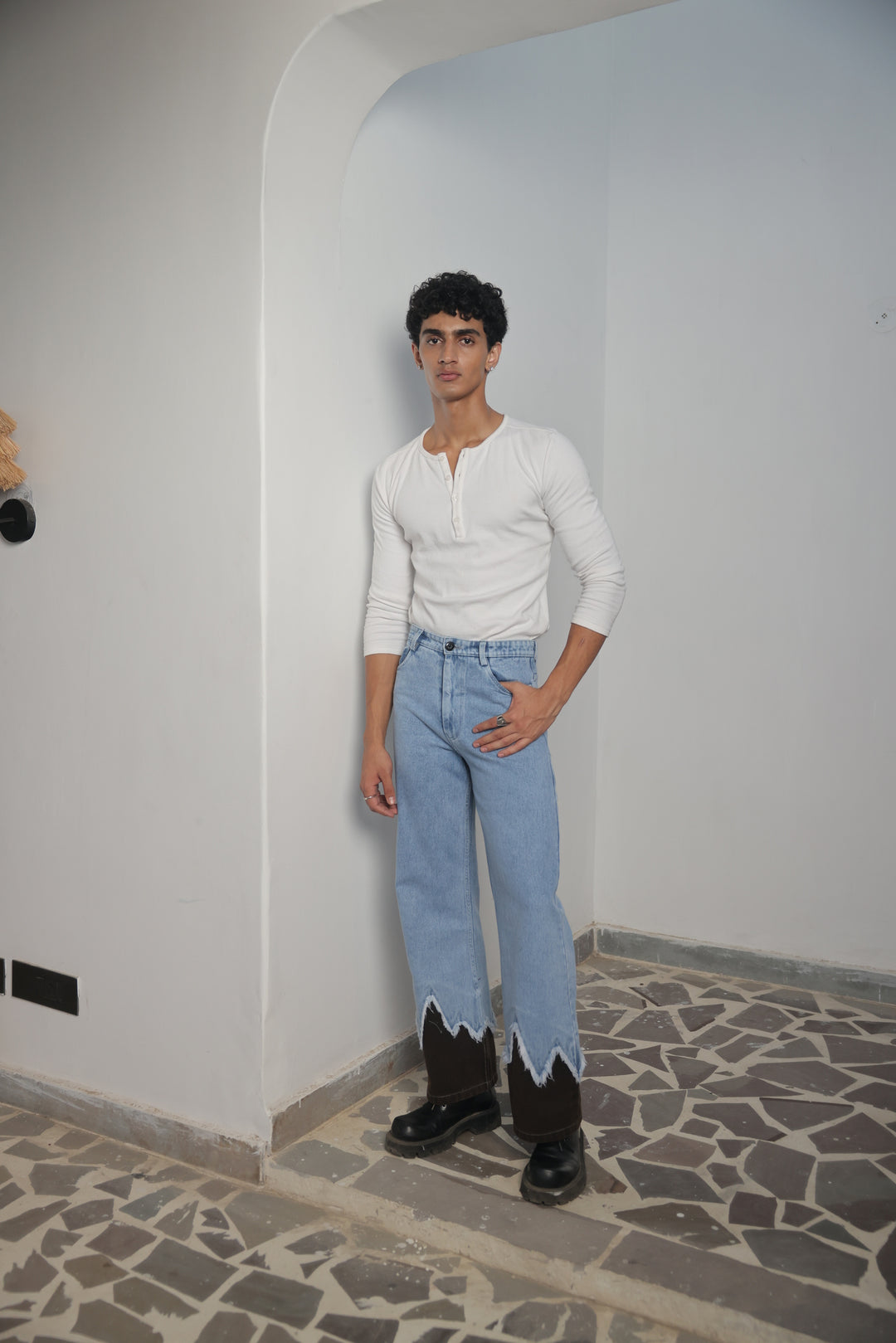 Rogue Edge Two-Tone Loose Jeans